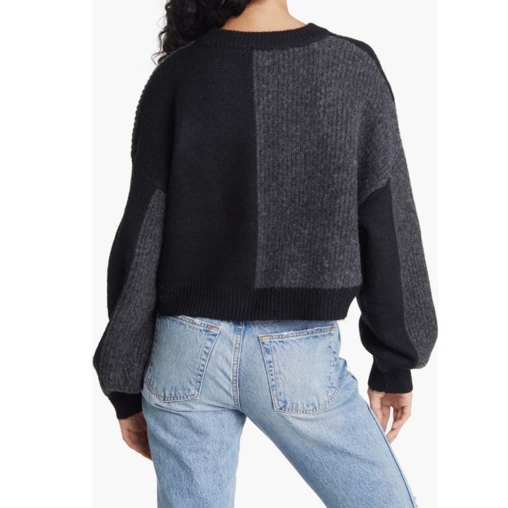 Topshop Rib Panel Crop Sweater! - Picture 2 of 5